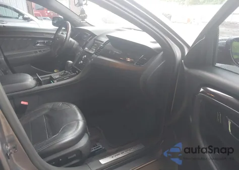 2014 Ford Taurus Limited z USA, uszkodzony, nr VIN 1FAHP2F81EG179323